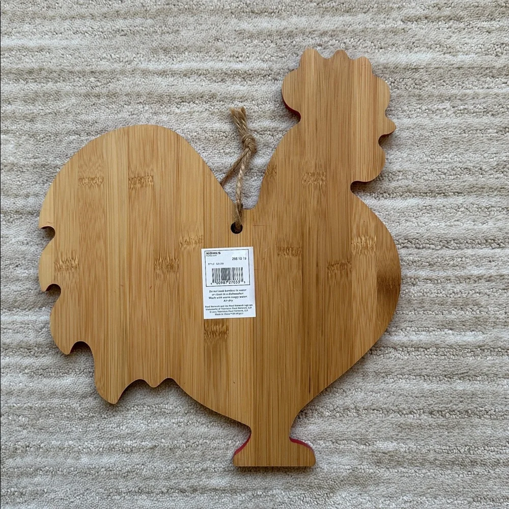 NWT Food Network Bamboo Cutting Board Rooster Shape Farmhouse Natural Red Edge